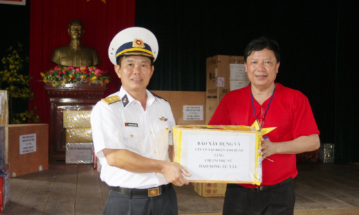 Nhà báo Tào Khánh Hưng: 'Âm nhạc mang đến cho tôi niềm vui, thêm yêu cuộc sống và yêu đất nước con người hơn'