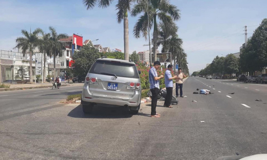 Lãnh đạo UBKT Tỉnh ủy Nghệ An lên tiếng về bức ảnh 3 cán bộ điện thoại: 'Hình ảnh nhanh chỉ là tức thời'