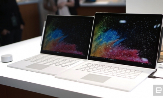 Microsoft bất ngờ ra mắt Surface Book 2