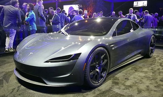 Roadster Gen 2 của Tesla có thể được trang bị công nghệ tên lửa
