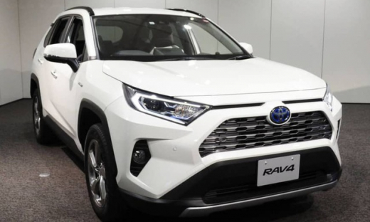 Suzuki sẽ bán xe RAV4 do Toyota sản xuất