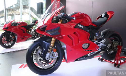 Bộ đôi Ducati Panigale V4 S và Panigale V2 2020 ra mắt tại thị trường Malaysia