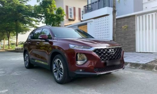 Mua Hyundai SantaFe 2019 “ chạy lướt” tiết kiệm được cả trăm triệu đồng