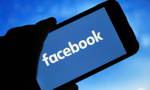 Facebook xóa nút ''like'' khỏi các trang công khai