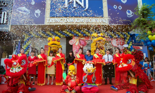 PNJ khai trương trung tâm kim hoàn thứ 325 trước Tết Nguyên đán 2019