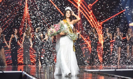 Nữ nhà báo đăng quang Hoa hậu Brazil 2019