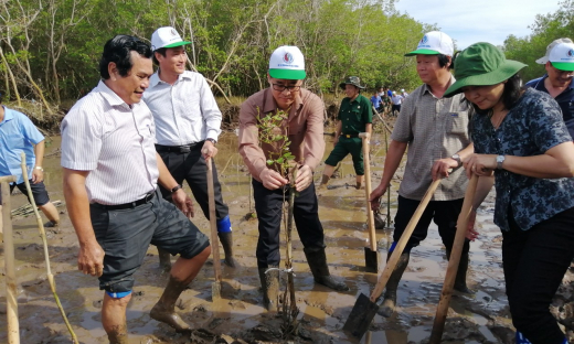 Bộ Tài nguyên và Môi trường phát động trồng rừng phòng hộ ven biển tại Bạc Liêu