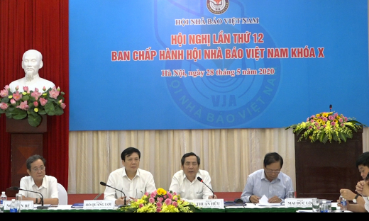 Hội nghị lần thứ 12 Ban Chấp hành Hội Nhà báo Việt Nam khóa X