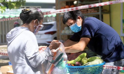 Chợ 0 đồng, giúp người khó khăn tại tâm dịch Covid -19 Đà Nẵng