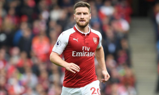 CLB Barca dự định chiêu mộ trung vệ Mustafi