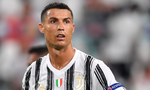 Ronaldo kém Messi 40 bậc trong top 100 cầu thủ giá trị nhất thế giới