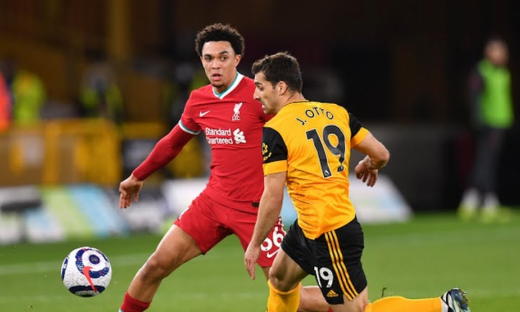 Giành chiến thắng trước Wolves, Liverpool kém tốp 4 đúng 5 điểm