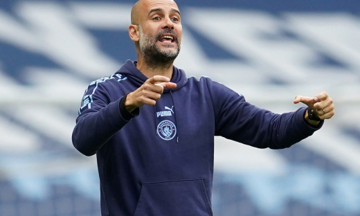 HLV Pep Guardiola: 'Chelsea giữ cự ly đội hình tốt, rất khó kiểm soát'