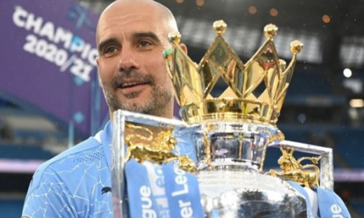 HLV Pep Guardiola được đồng nghiệp vinh danh