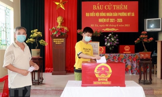 Nam Định: Cử tri đi bầu cử thêm đại biểu Hội đồng nhân dân cấp xã