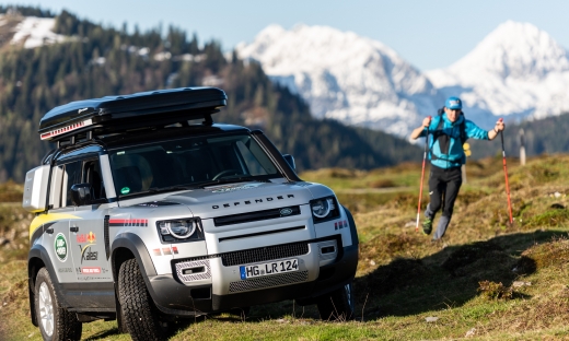 Land Rover sẽ cung cấp một đội xe phiên bản Defender 110 cho cuộc đua mạo hiểm khắc nghiệt nhất thế giới
