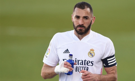 Tiền đạo Karim Benzema mắc Covid-19