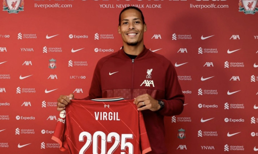 CLB Liverpool 'giữ chân' thành công trung vệ Virgil Van Dijk