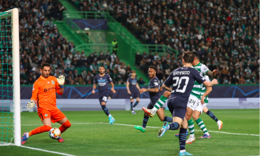 Thắng 5-0 Sporting, Man City đặt một chân vào tứ kết Champions League