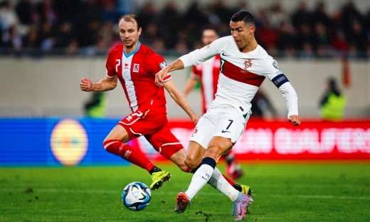 Ronaldo lập cú đúp, Bồ Đào Nha thắng đậm Luxembourg
