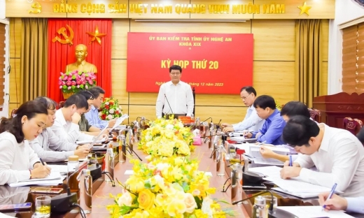 Nghệ An: Kỷ luật Phó Chủ tịch UBND huyện Tân Kỳ Phạm Hồng Sơn