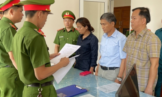 Nhận hối lộ, 3 nguyên trưởng phòng giáo dục huyện ở Quảng Nam bị bắt