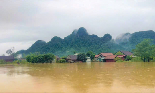 'Làng du lịch tốt nhất thế giới' ở Quảng Bình chìm trong biển nước