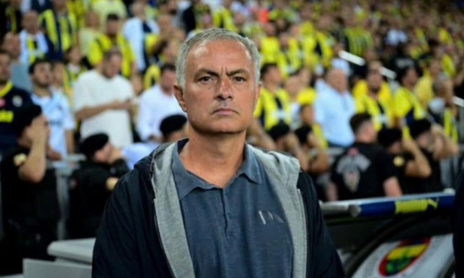 Mourinho lập kỷ lục mới