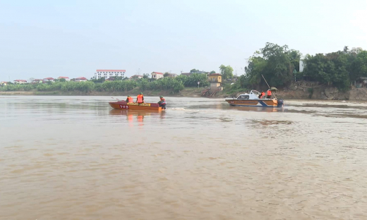 Đã tìm thấy tất cả 5 thi thể học sinh mất tích khi ra bãi sông chơi ở Phú Thọ