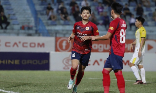 CAHN 3-0 Bình Định: Đình Bắc mở hàng, thầy trò HLV Polking dứt mạch thua