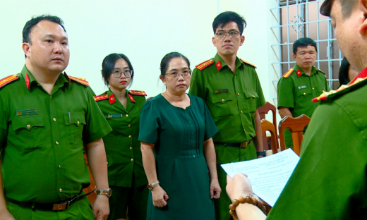 Giám đốc Ban Quản lý Dịch vụ Công ích TP Nha Trang 'câu kết' với doanh nghiệp nhằm 'thông thầu'