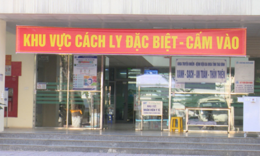 Cách ly 23 ca dương tính Covid-19 trên chuyến bay VN62 hạ cánh Vân Đồn sáng 13/5