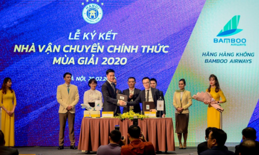 Bamboo Airways là nhà tài trợ vận chuyển chính thức cho CLB bóng đá Hà Nội mùa giải 2020