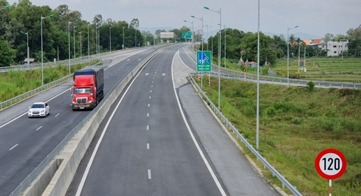 Uỷ ban Kinh tế Quốc hội: Chuyển Dự án cao tốc Bắc - Nam sang đầu tư công là ‘không phù hợp’