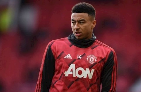 “Đại gia” mới nổi Newcastle hỏi mua Jesse Lingard, Manchester United mừng thầm