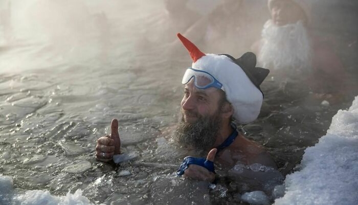 Những bức ảnh hài hước trong cái lạnh âm 40 độ C ở Nga