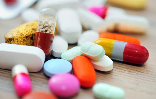 Bộ Y tế gia hạn lưu hành hàng trăm thuốc, nguyên liệu làm thuốc
