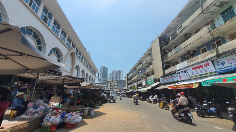 TP Nha Trang (Nha Trang): Không có việc băng nhóm hoạt động trộm, cướp tại chợ Đầm