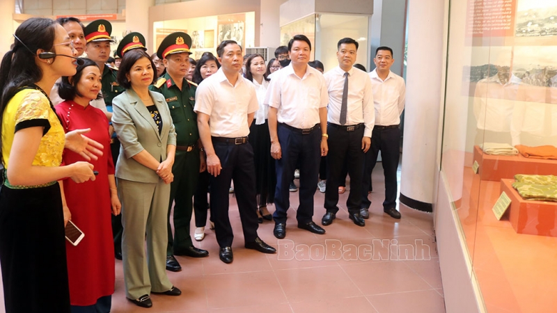 Bắc Ninh: Khai mạc trưng bày 'Chiến thắng Điện Biên Phủ - Sức mạnh Việt Nam, tầm vóc và thời đại'